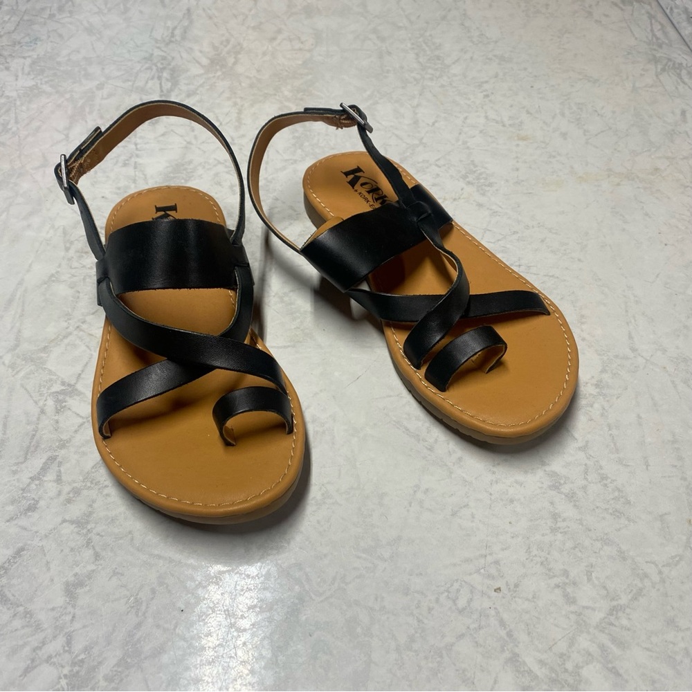 Korks by Kork-ease size 6 sandals NWOT
